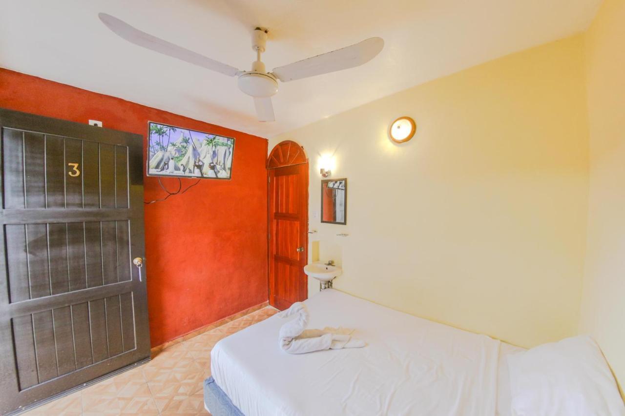 Navieros Rooms Bacalar Eksteriør bilde